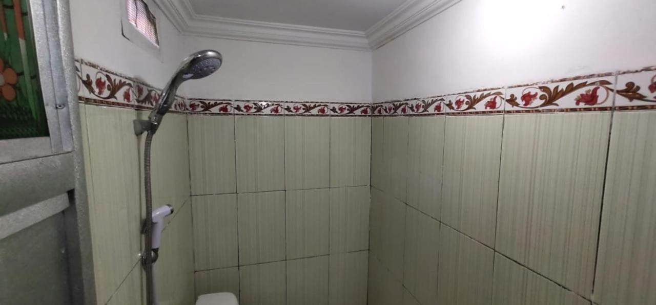 ホテル Limasan Mbah Darmo Tepus エクステリア 写真